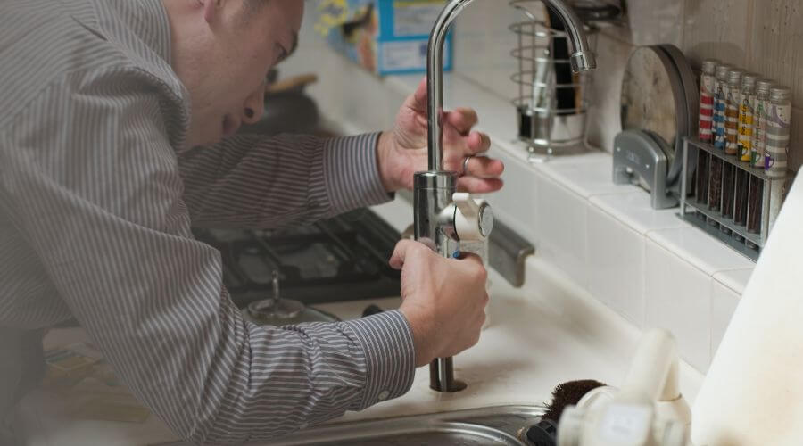 Local tankless water heater installation in Easton, MN
